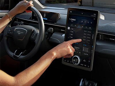 Driving Ease with Next Generation SYNC