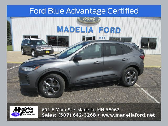  Ford Escape