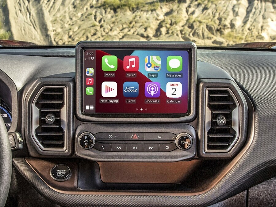 Apple CarPlay and Android Auto