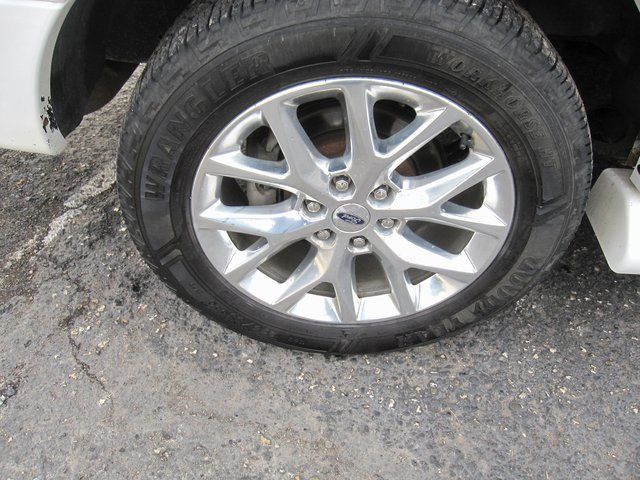 2016 Ford Expedition Limited - Photo 41