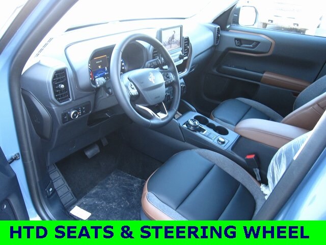 2024 Ford Bronco Sport Outer Banks photo 2