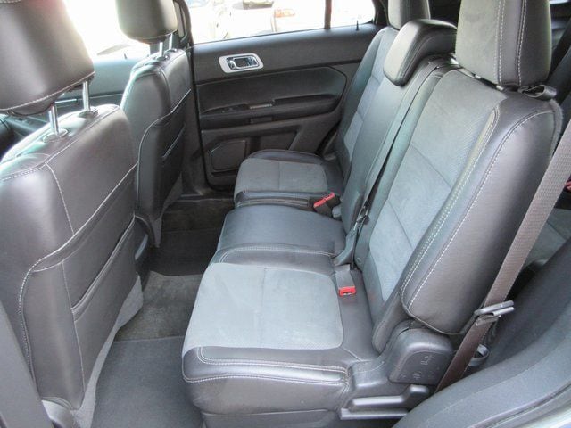 2015 Ford Explorer XLT - Photo 22