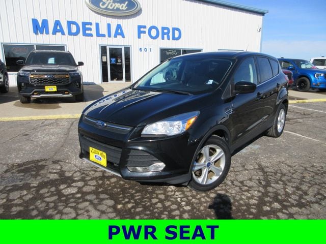 Used 2014 Ford Escape SE with VIN 1FMCU0GXXEUA04332 for sale in Madelia, Minnesota