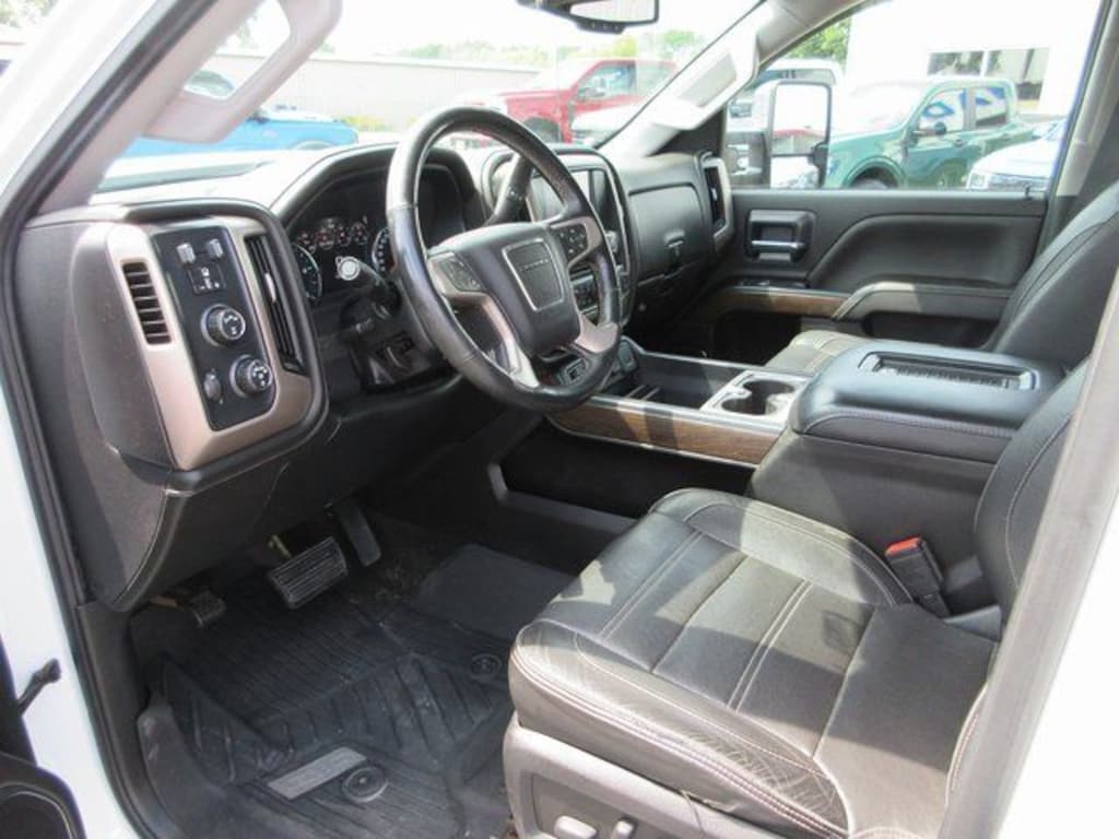 Used 2017 GMC Sierra 3500HD Denali Truck