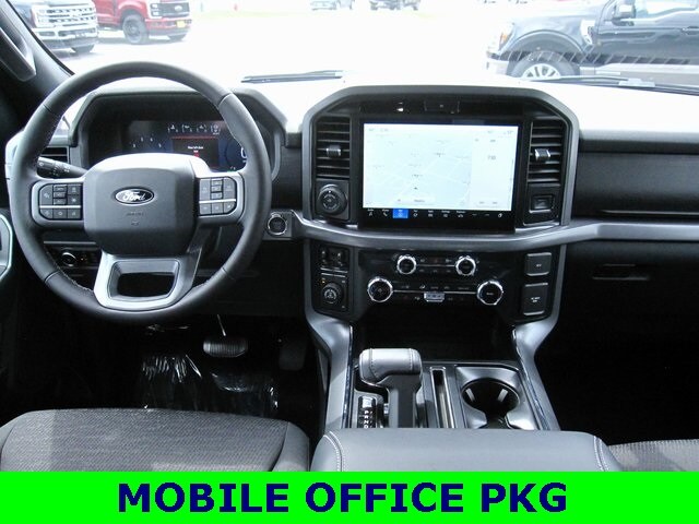 2025 Ford F-150 XLT photo 4