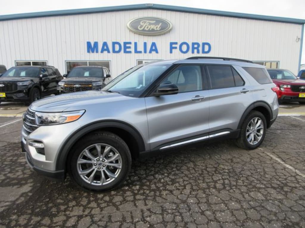Used 2024 Ford Explorer XLT SUV