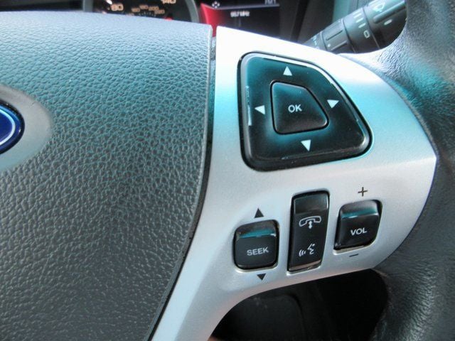 2015 Ford Explorer XLT - Photo 13