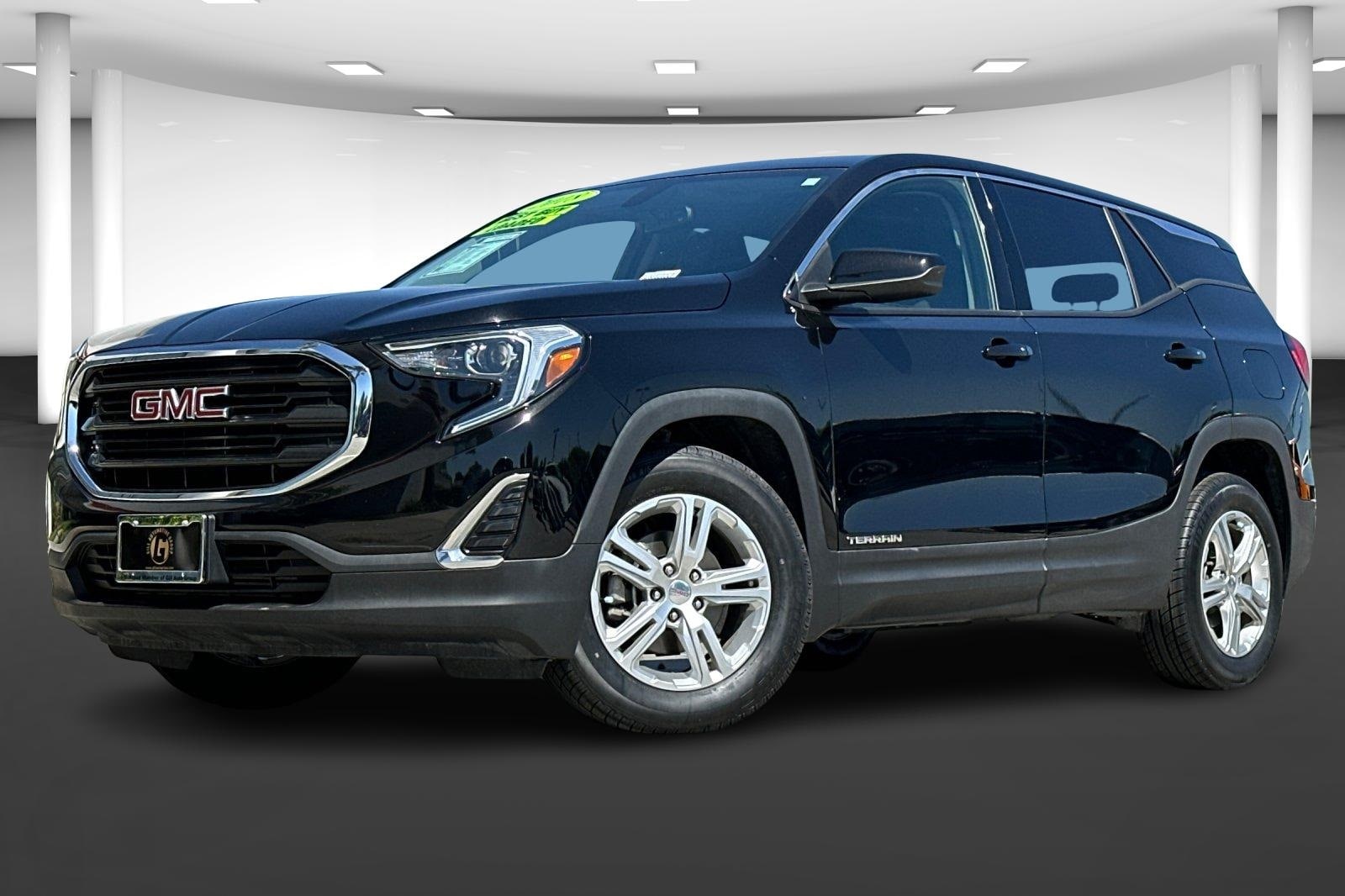 Used 2018 GMC Terrain SLE with VIN 3GKALMEV1JL338202 for sale in Madera, CA