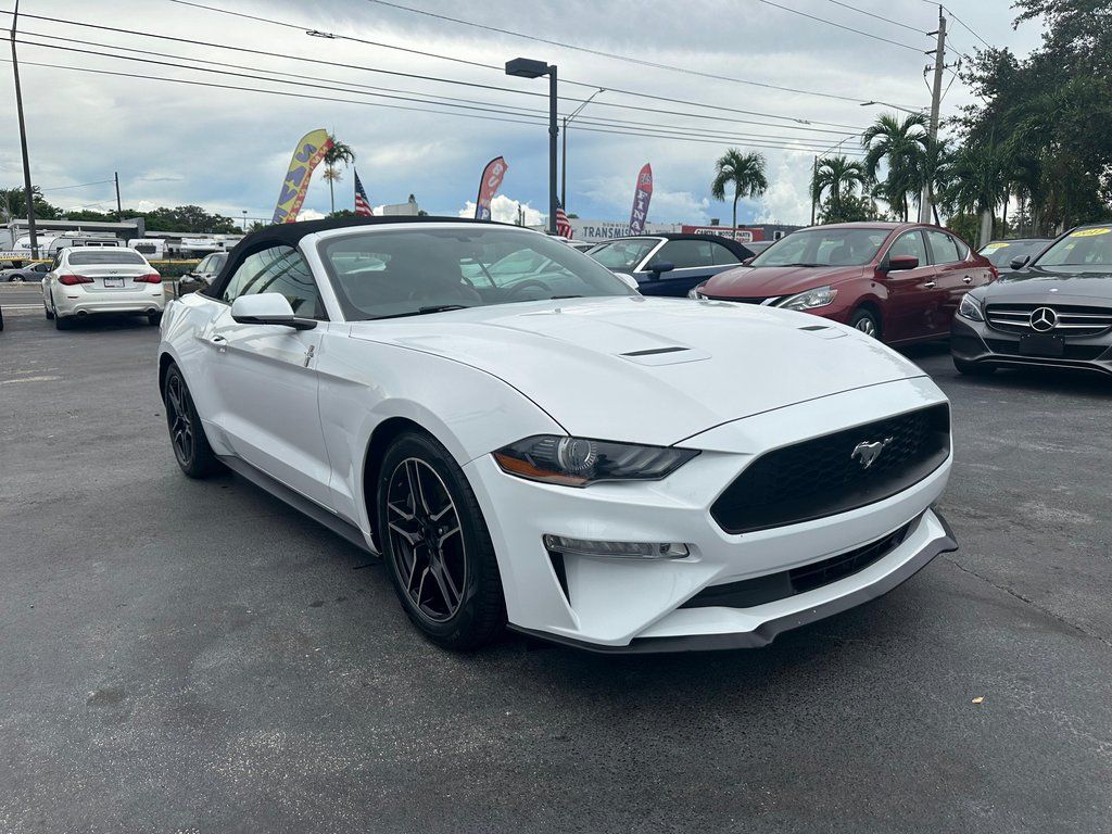 2019 Ford Mustang EcoBoost - Photo 3