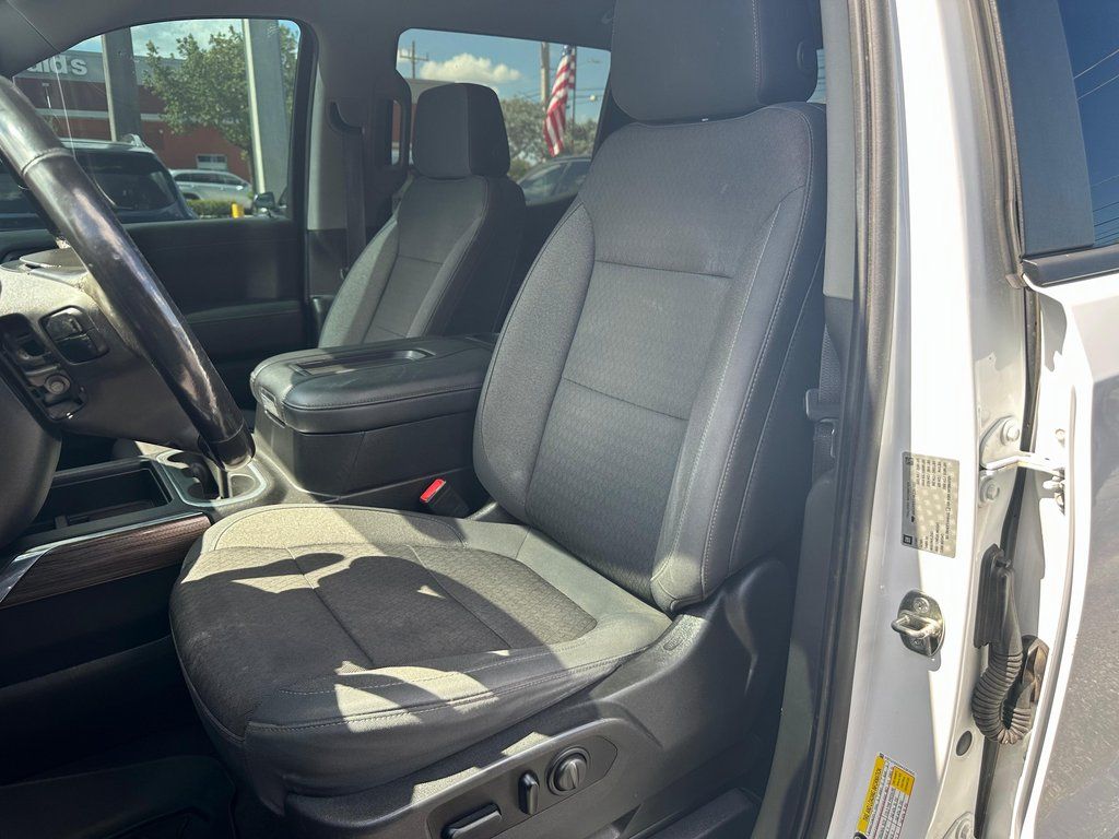 2019 Chevrolet Silverado 1500 RST - Photo 23