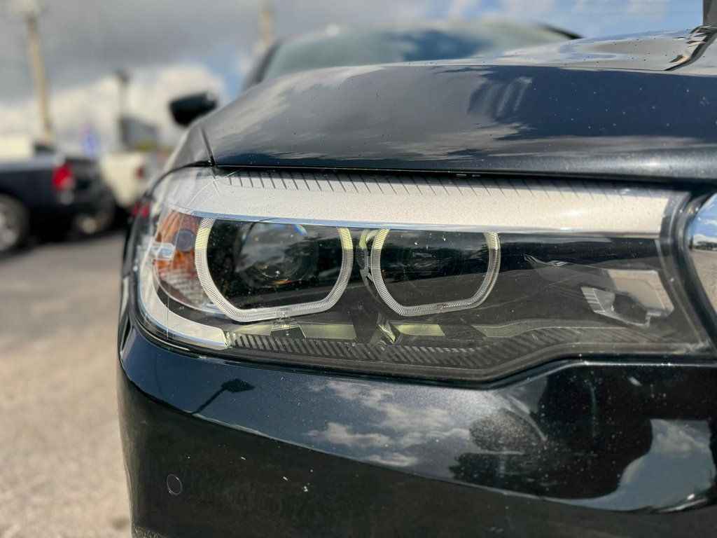 2019 BMW 5 Series 540i - Photo 13