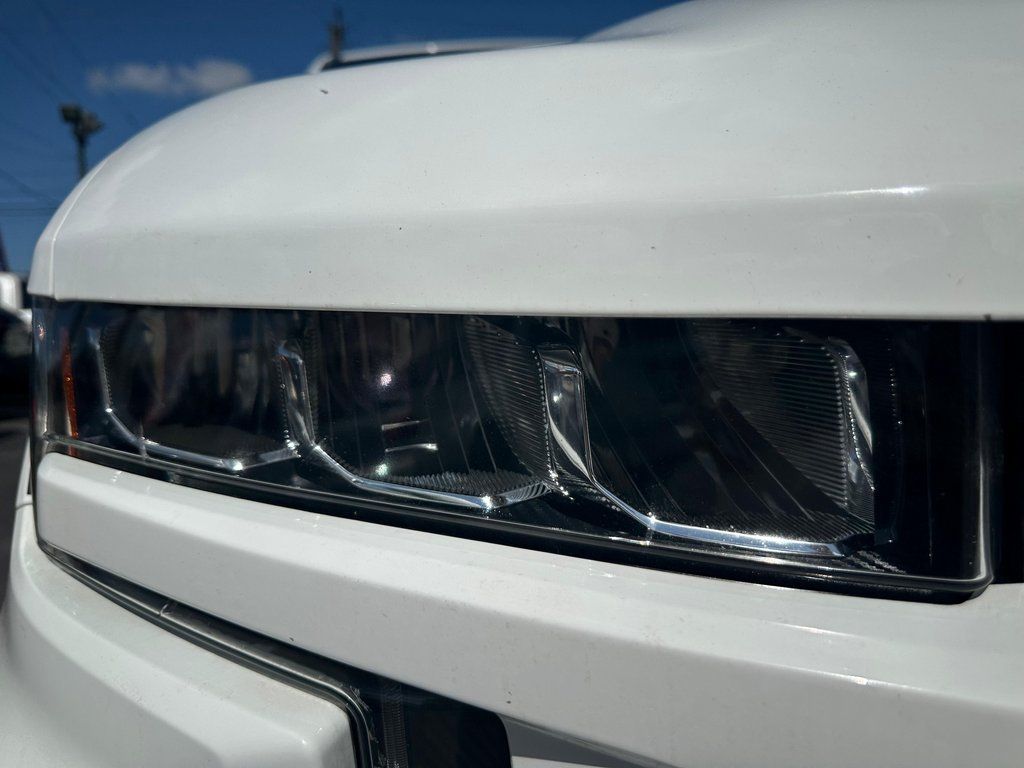 2019 Chevrolet Silverado 1500 RST - Photo 12
