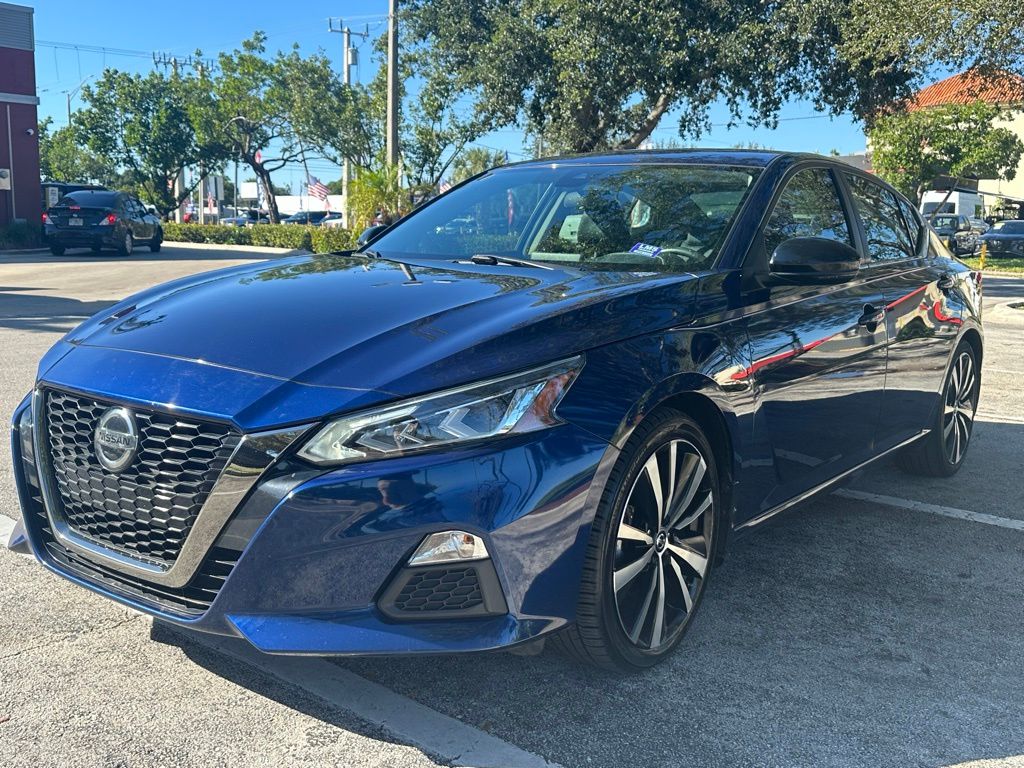 2021 Nissan Altima SR