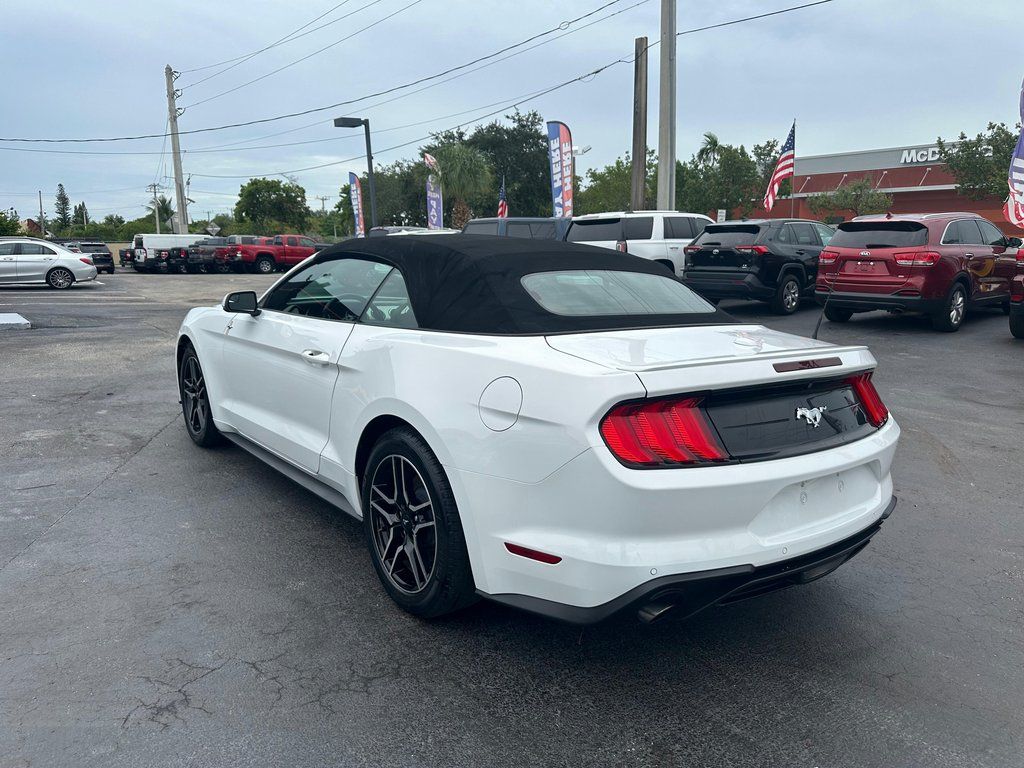 2019 Ford Mustang EcoBoost - Photo 7