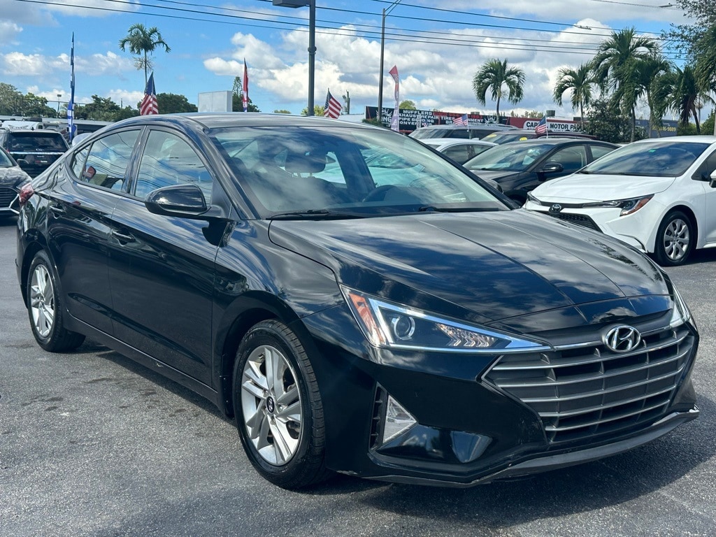 Used 2020 Hyundai Elantra SEL Sedan