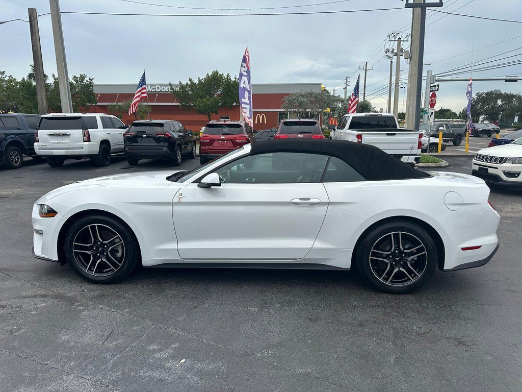 2019 Ford Mustang EcoBoost - Photo 8