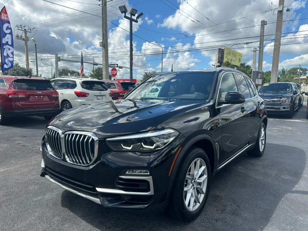 2021 BMW X5 40i's photo