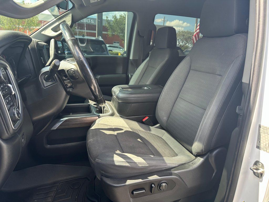 2019 Chevrolet Silverado 1500 RST - Photo 14