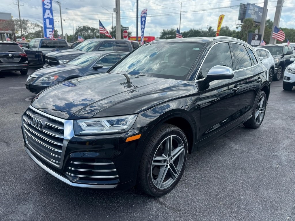 2019 Audi SQ5 Premium Plus's photo