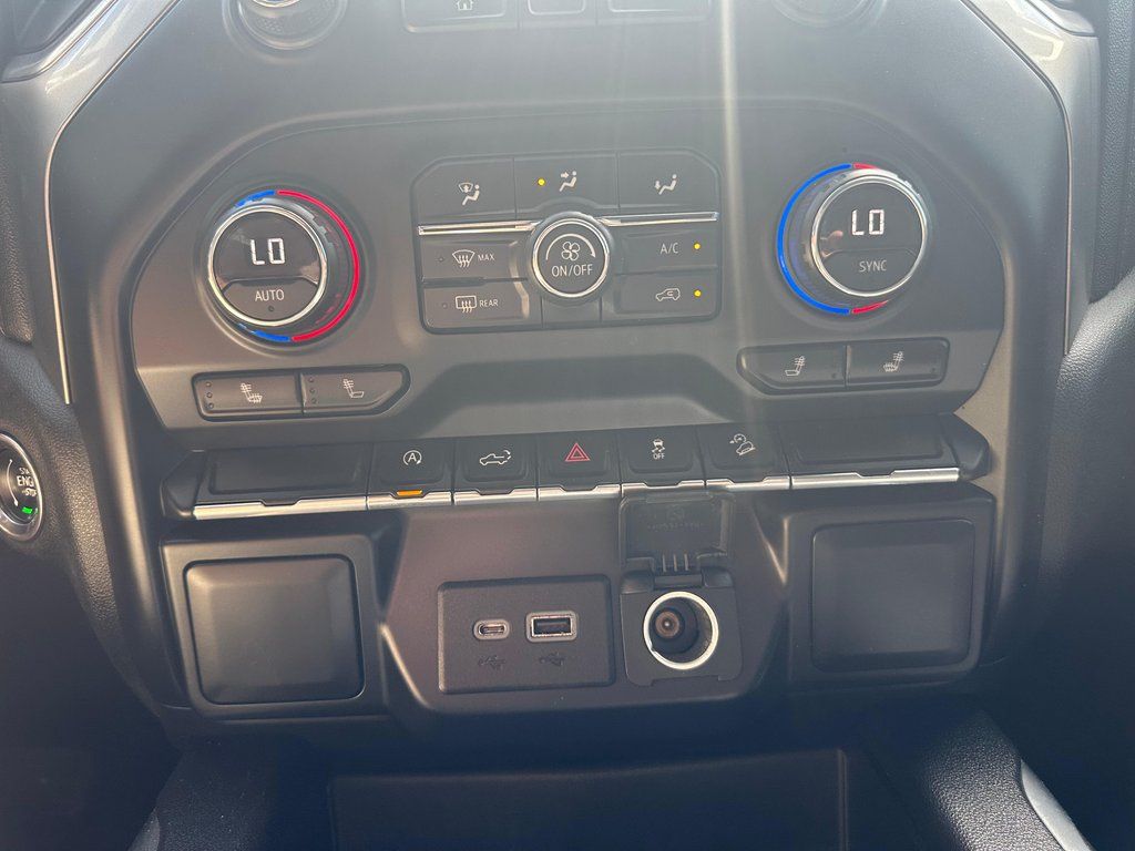 2019 Chevrolet Silverado 1500 RST - Photo 21