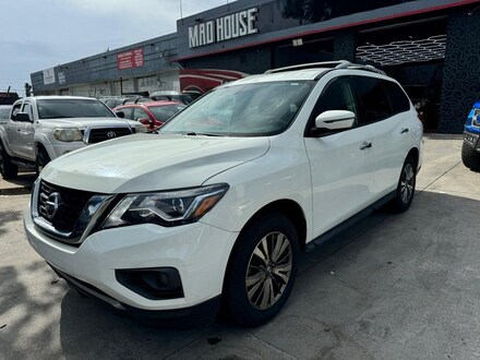 2019 Nissan Pathfinder SV SUV