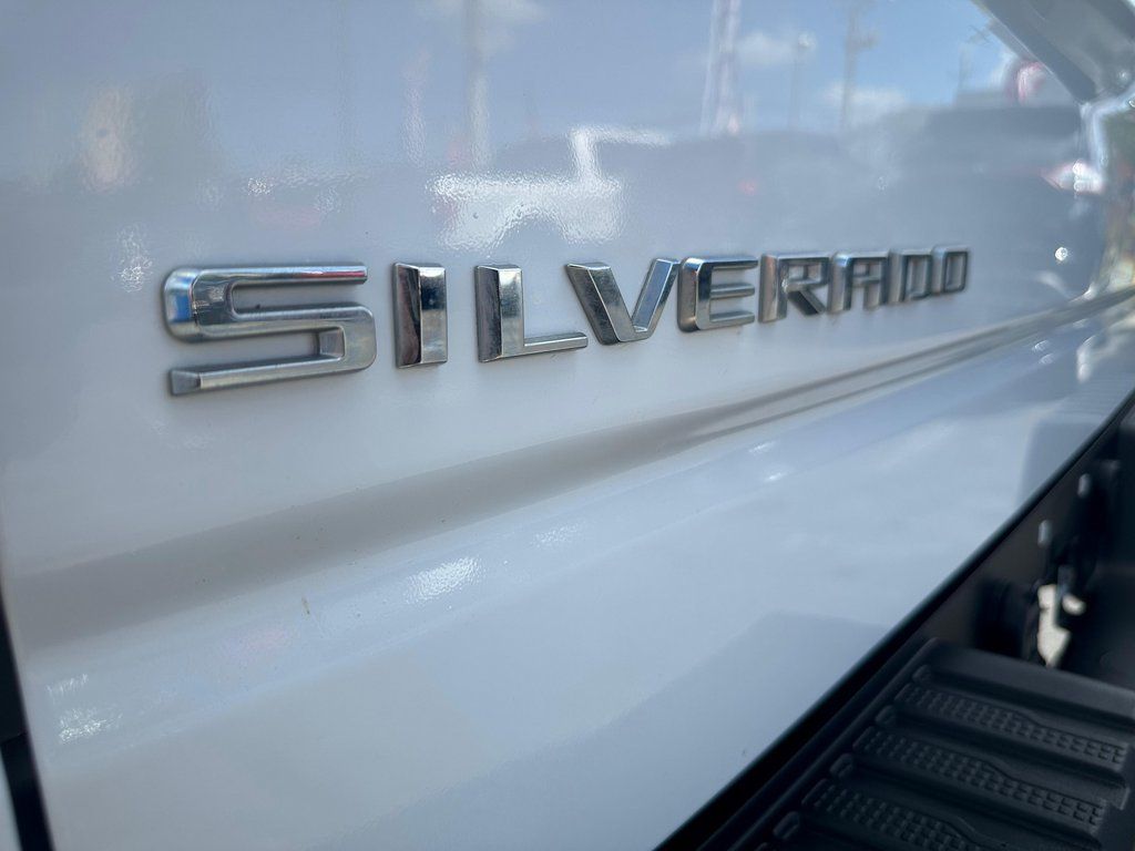 2019 Chevrolet Silverado 1500 RST - Photo 29