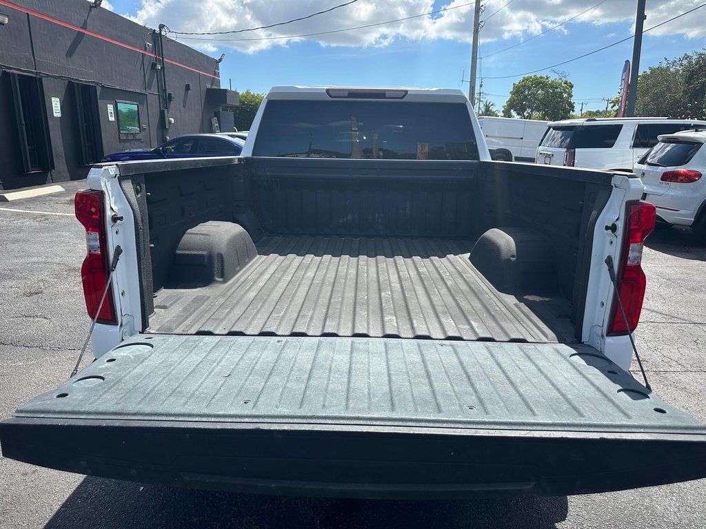 2019 Chevrolet Silverado 1500 RST - Photo 8