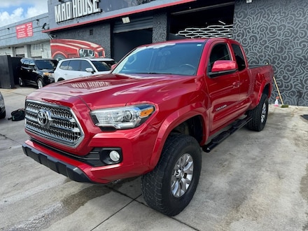 2017 Toyota Tacoma Truck Access Cab