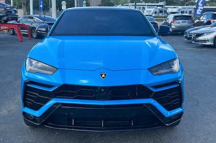2019 Lamborghini Urus SUV