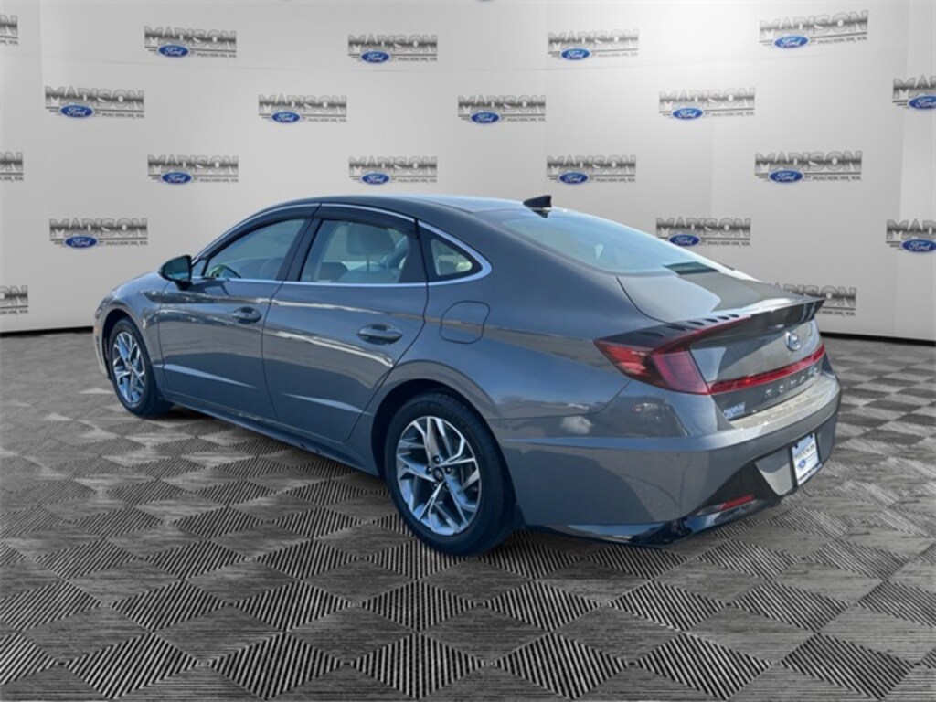 Used 2023 Hyundai Sonata SEL Sedan