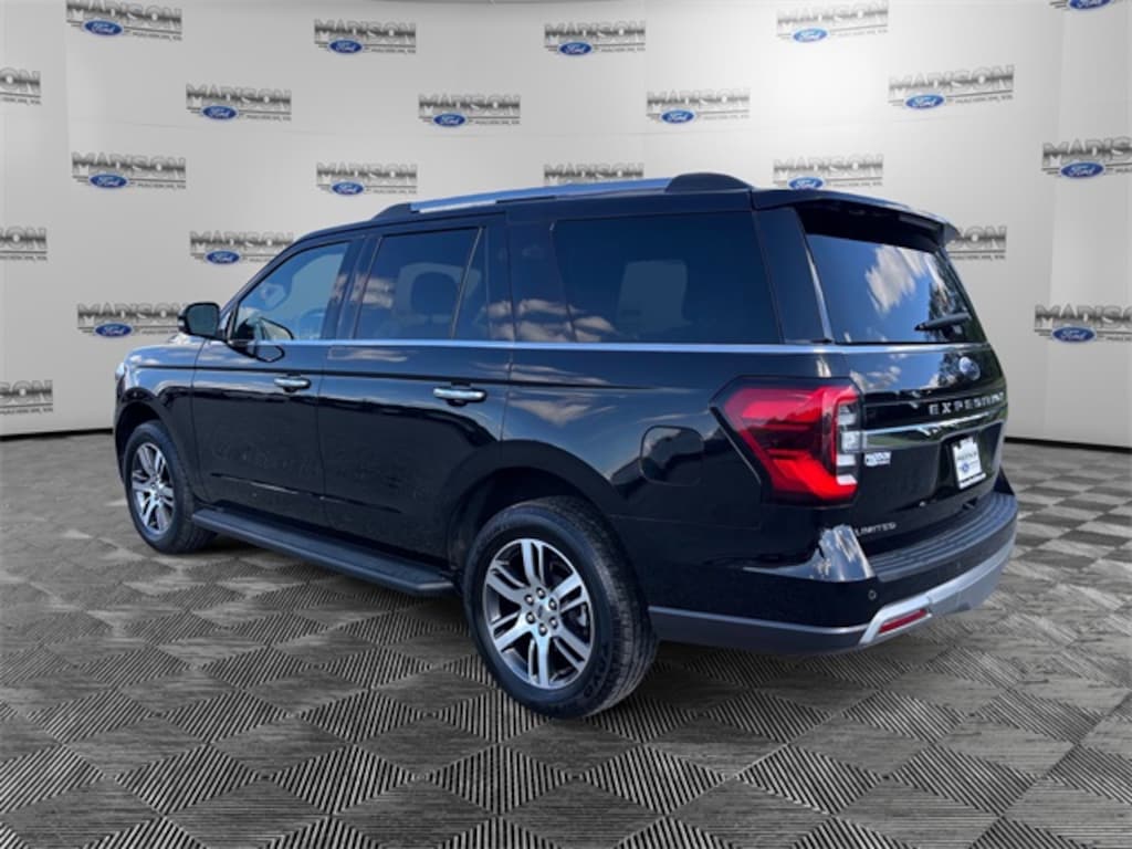 Used 2024 Ford Expedition Limited SUV