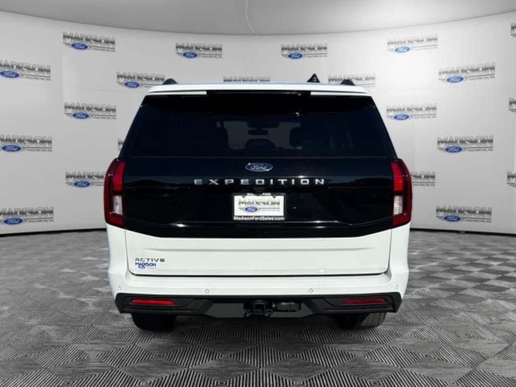 Used 2025 Ford Expedition Active SUV