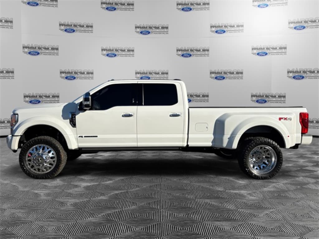 Used 2022 Ford F-450SD Platinum Truck