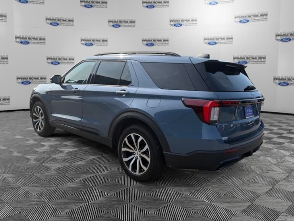 Certified 2025 Ford Explorer ST-Line SUV