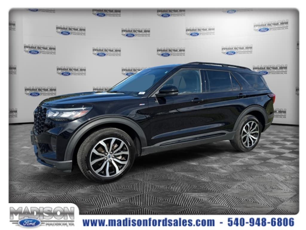 Used 2025 Ford Explorer ST-Line SUV
