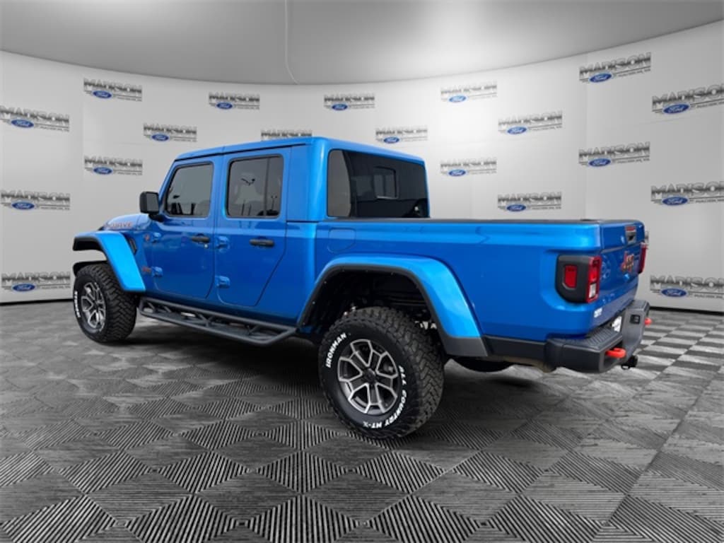 Used 2022 Jeep Gladiator Mojave Truck