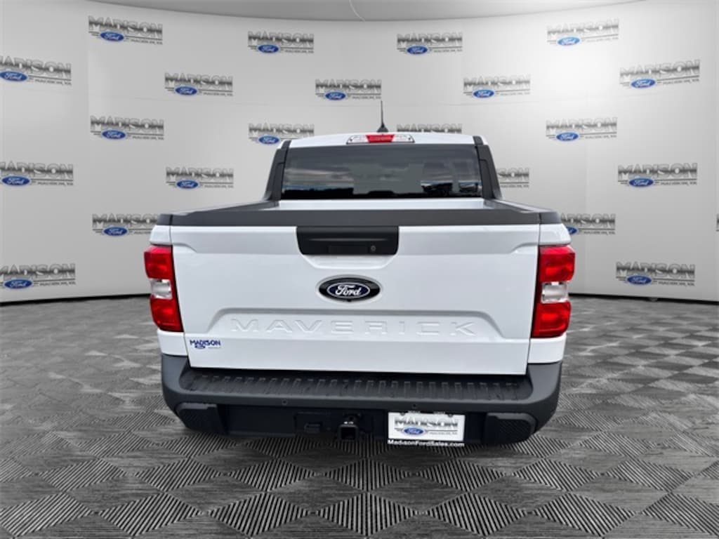 New 2025 Ford Maverick XL Truck