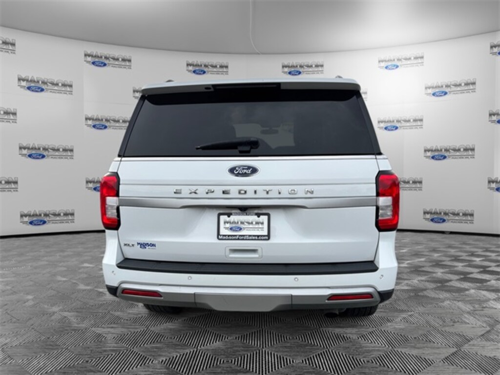 Used 2024 Ford Expedition XLT SUV