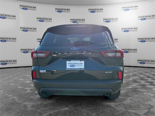 2025 Ford Escape ST-Line photo 3