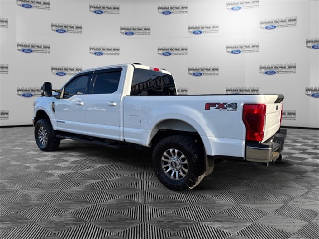 Used 2022 Ford F-250SD Lariat Truck
