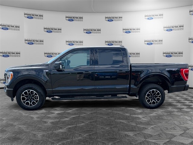 2023 Ford F-150 XLT photo 2