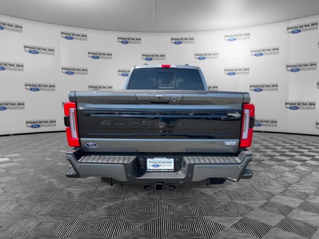 New 2026 Ford F-350SD Platinum Truck