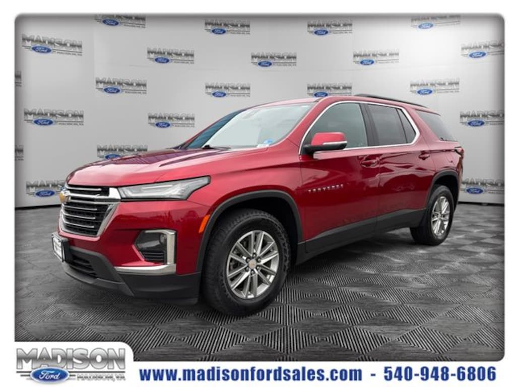 Used 2023 Chevrolet Traverse LT SUV