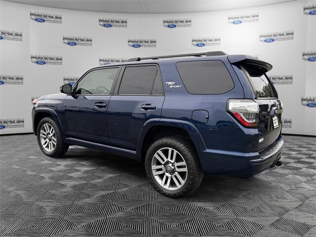 2022 Toyota 4Runner TRD Sport photo 2