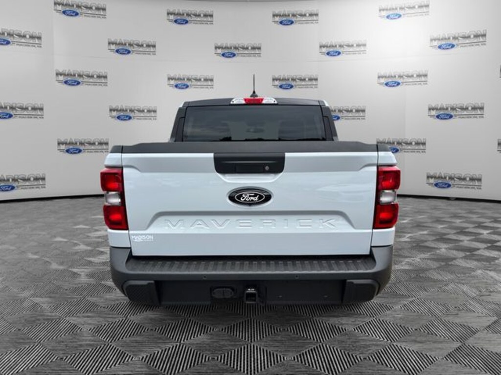 New 2025 Ford Maverick XLT Truck