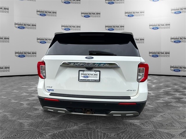 2022 Ford Explorer XLT photo 3
