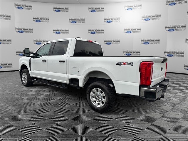 2024 Ford F-250 photo 3