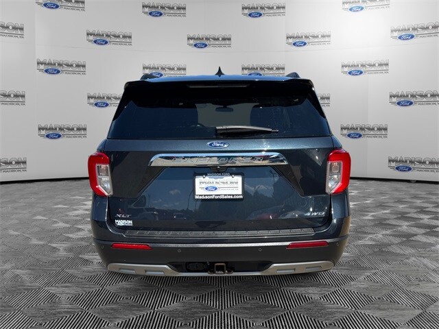 2022 Ford Explorer XLT photo 3