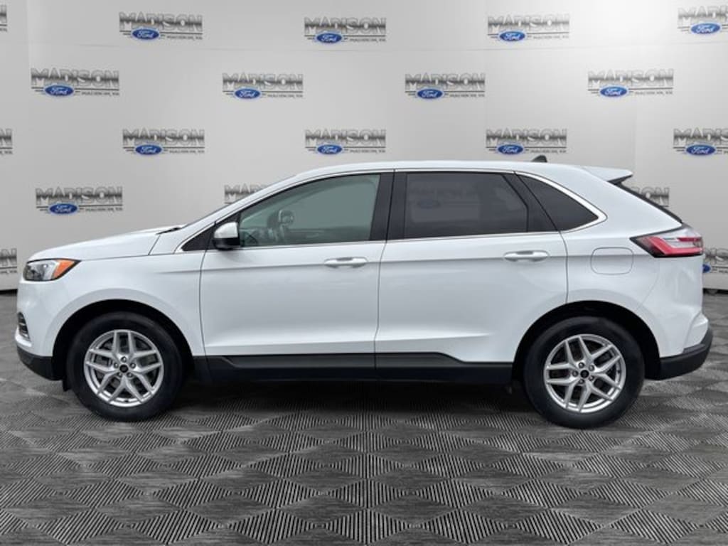 Used 2024 Ford Edge SEL SUV