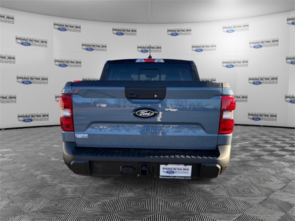 New 2025 Ford Maverick Lariat Truck